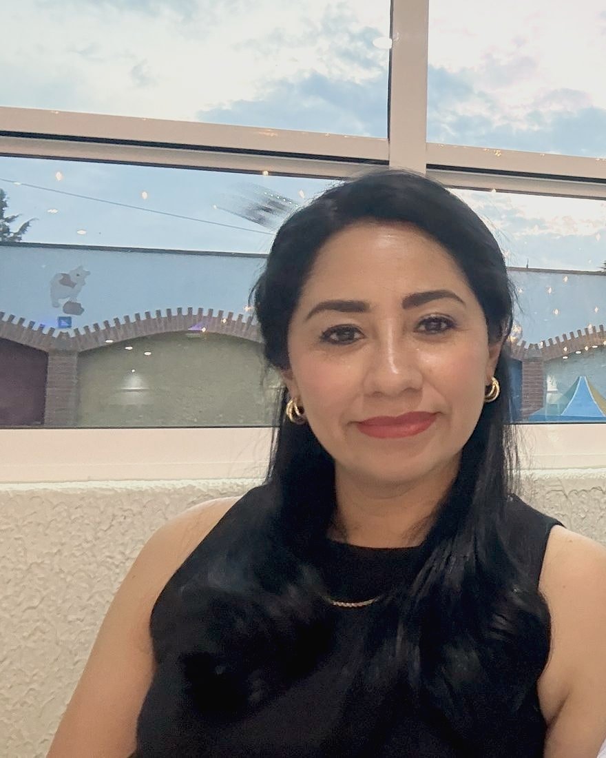 Retrato de L.C.P. Celia Márquez Rivera, Directora General